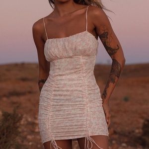 Ivy Hollow mini dress white/pink